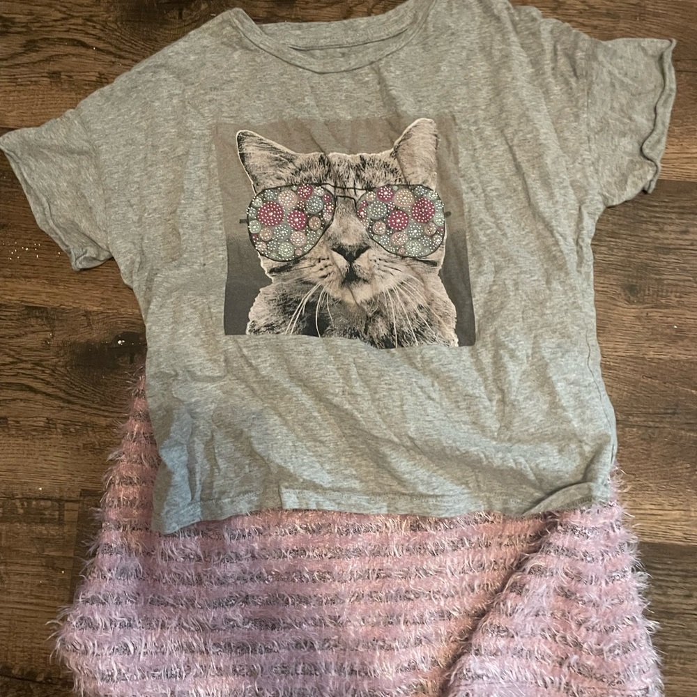 kidpik Gray and Pink Cat Face T-Shirt Clothing & Accessories